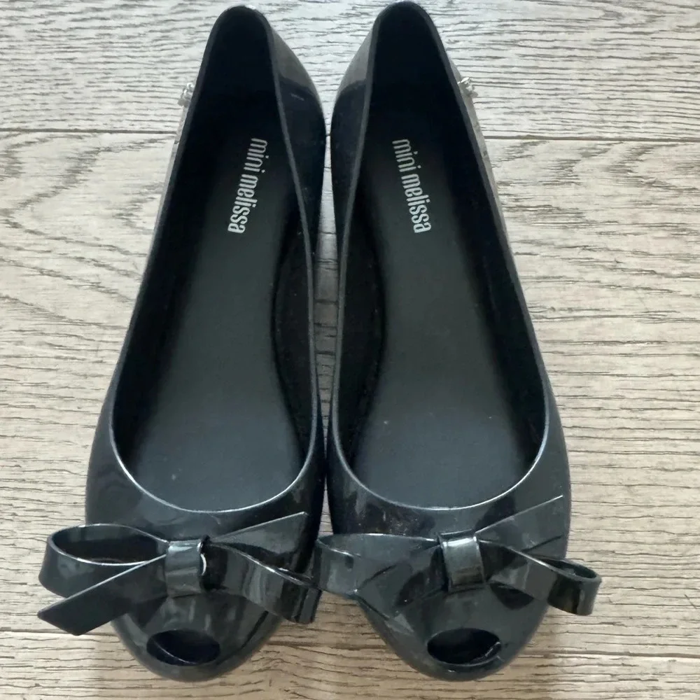 MINI MELISSA Ultragirl Bow girls size 1 New never worn